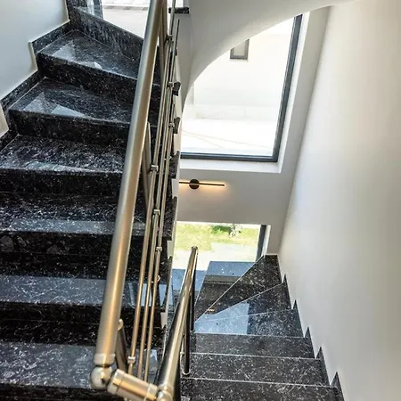 Villa Infinity Ena Kalamákion