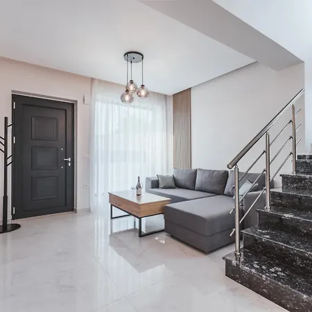 Infinity Ena * Kalamáki