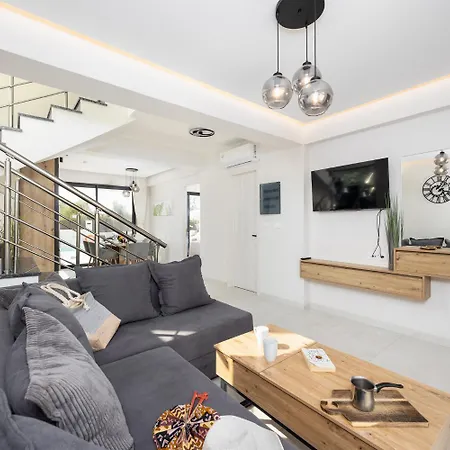 Infinity Ena Villa Kalamáki