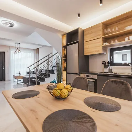 Villa Infinity Ena Kalamákion